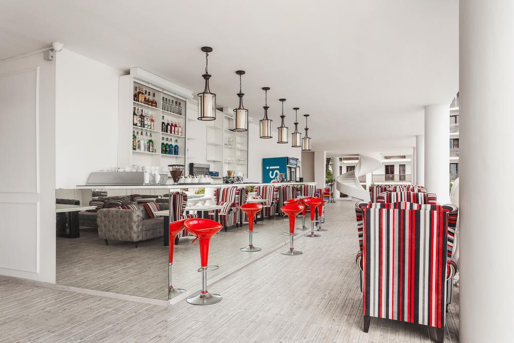 Hotel White House Brg Kobleve Exterior foto